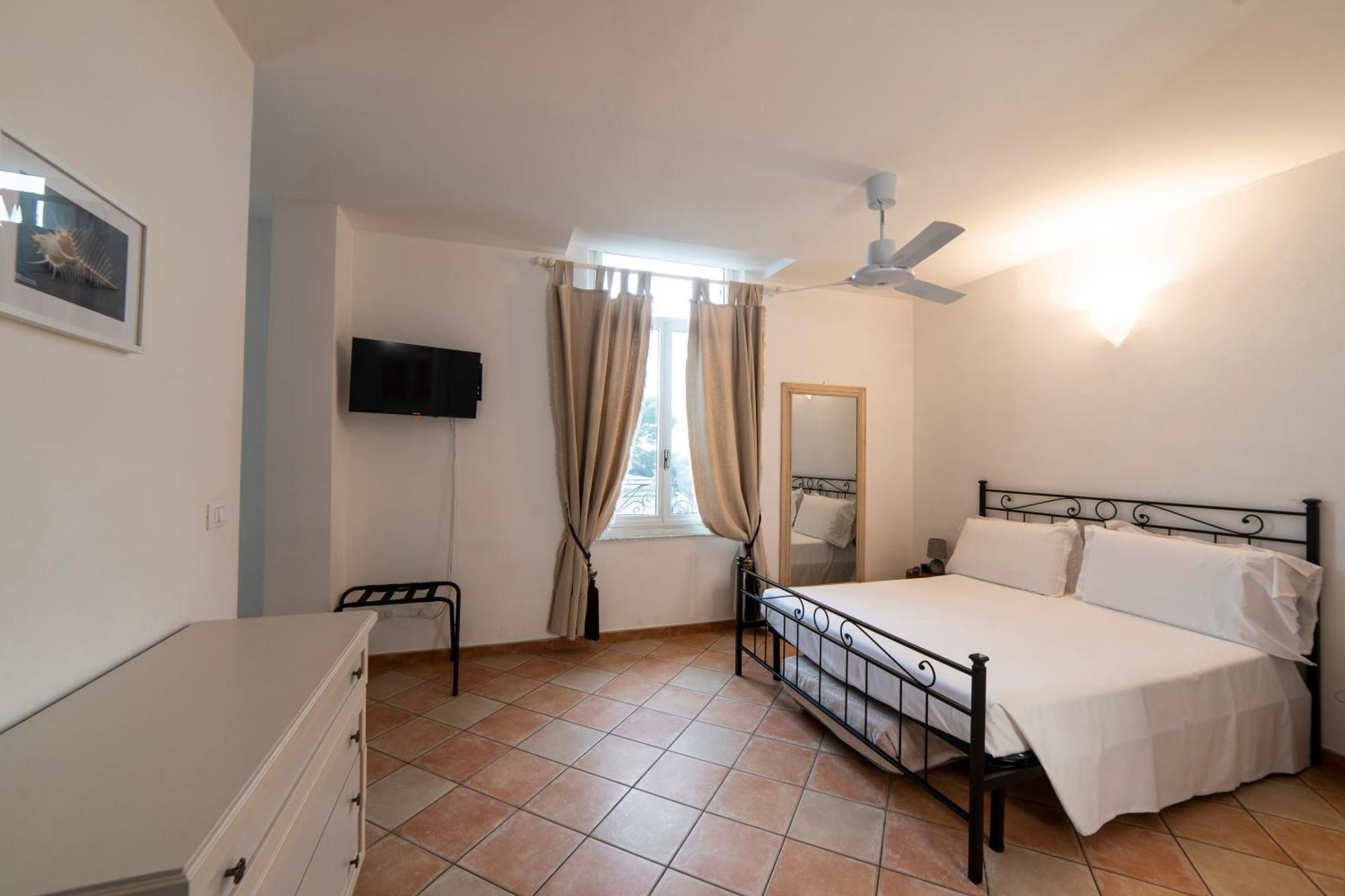 Hotel Miramare Spotorno Kamer foto