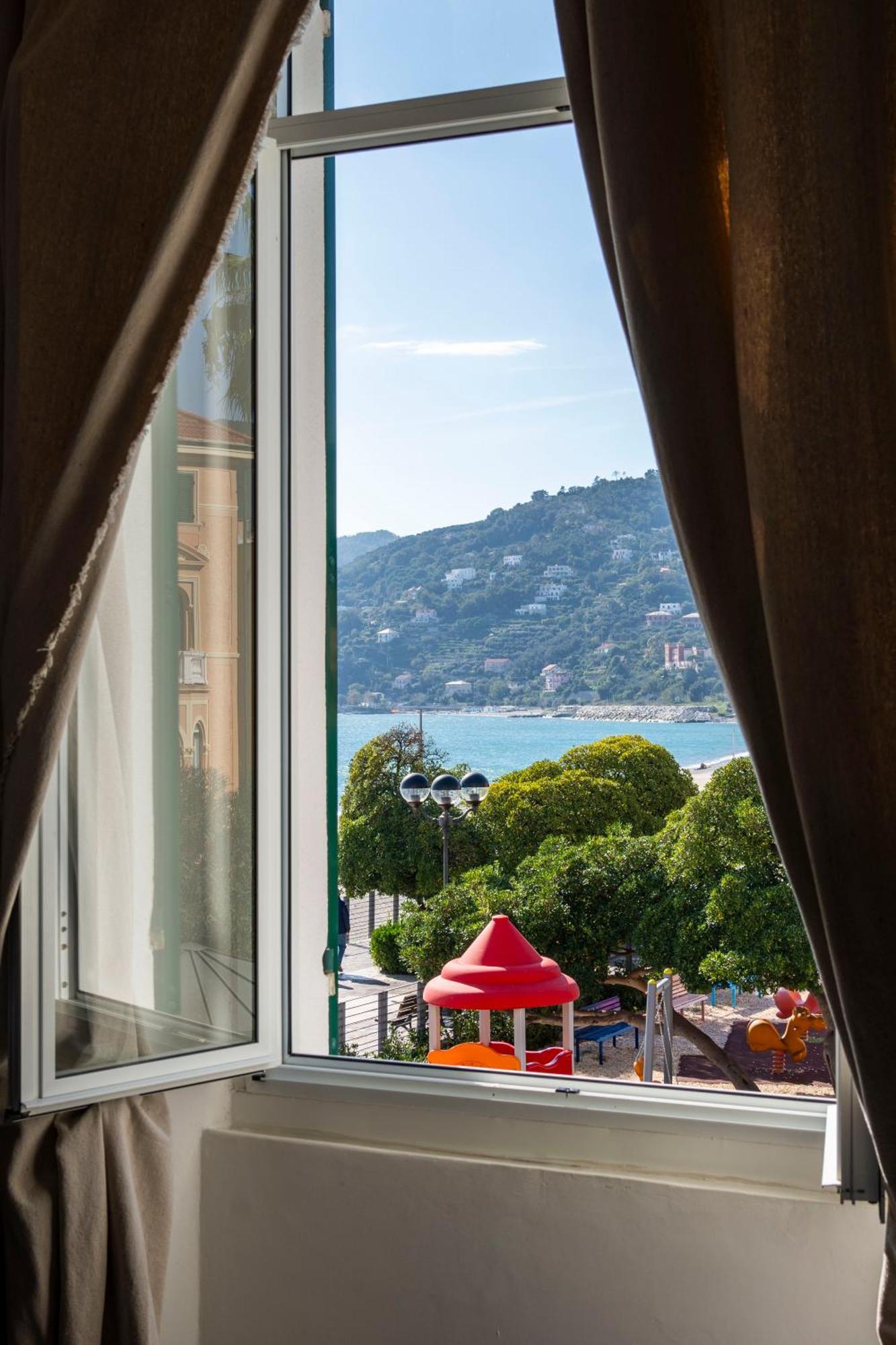 Hotel Miramare Spotorno Kamer foto